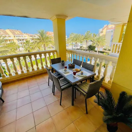 Bombonera Junto Al Mar Apartment Denia